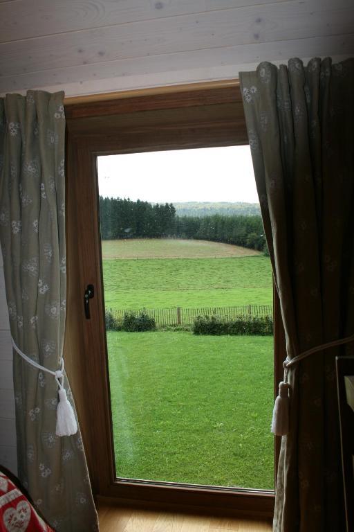 Chambres D'Hotes Les Trappeurs Silence & Nature Tenneville Room photo